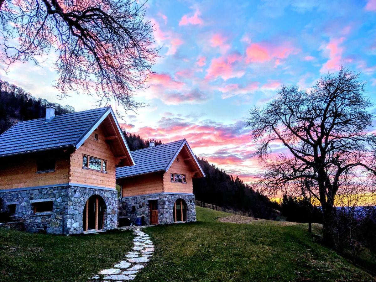 Granaries Pear & Walnut Villa Tolmin Exterior photo